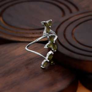 Anillo de moldavita hecho a mano en plata de ley 925 con moldavita genuina para compromiso o regalo especial - Product Image 3