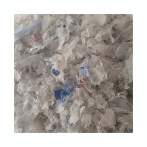 Déchets de bouteilles en plastique de qualité supérieure, préparés pour l'expédition en vrac aux acheteurs, provenant d'un entrepôt d'usine. - Product Image 4