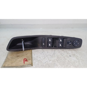 แผงปุ่มด้านหน้าซ้าย OPEL Grandland X 98319761ZD-00 D12XHT (EB2ADTS) (17>) - Product Image 1