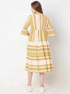 Vestido largo indio hecho a mano de algodón con estampado floral para mujer, elegante vestido de fiesta, regalo de novia personalizado para ella en venta - Product Image 3