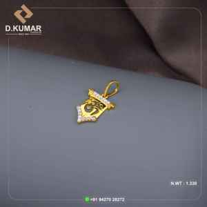 Élégant pendentif en or 22 carats avec détail en diamant accessoire élégant pour femmes et filles parfait pour les cadeaux et les vêtements de fête - Product Image 1