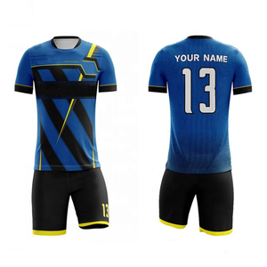 Uniformes de Fútbol de Manga Corta con Logotipo Personalizado 100% Poliéster, Uniformes de Equipo OEM Transpirables de Secado Rápido a Bajo Precio - Product Image 3