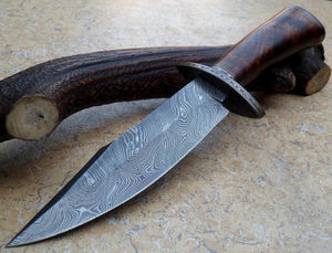 Couteau de chasse Bowie en acier inoxydable personnalisable avec lame dentelée, fourreau en cuir et bois fait main, garantie de 3 ans, support OEM - Product Image 2