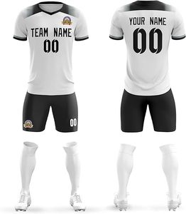 Ensemble de vêtements de football personnalisés de haute qualité 2023 pour adultes avec découpe automatisée spéciale, 100% polyester, couleur personnalisée, numérique - Product Image 2