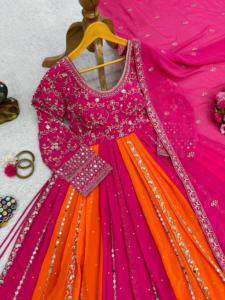 Lahenga choli อินเดียแบบดั้งเดิมสีสวยและพิมพ์ด้วยผ้าไหมเนย lehnga choli ชุดสตรีสไตล์ราจา