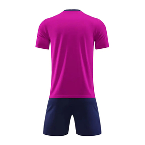Maillot de football personnalisé en gros avec impression numérique, nom et logo personnalisés, respirant, léger, 100 % polyester, short unisexe adulte - Product Image 3