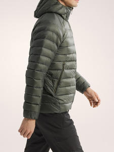 Veste matelassée isolée tendance pour hommes nouvelle veste spéciale d'hiver légère résistante au vent avec logo personnalisé - Product Image 4