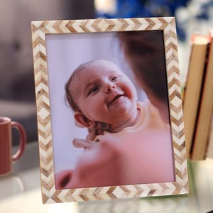 Cadre photo écologique de haute qualité Cadre photo en bois et résine fait main antique-moderne poli pour une décoration intérieure élégante - Product Image 3