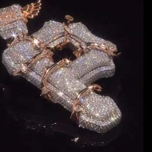 Colgante de diamante de moissanita de joyería de hip hop personalizado de alta calidad con diseño de letra P para fiestas, regalos, bodas - Product Image 2