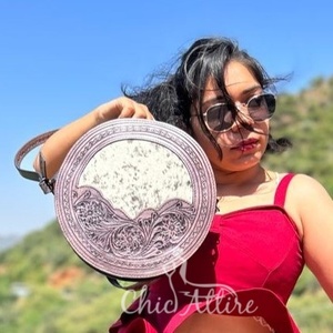 Nuevo bolso de cantimplora de cuero de piel de vaca con herramientas de estilo occidental, bolso de mano de forma redonda, bolso de hombro de cuero con herramientas para mujer - Product Image 1