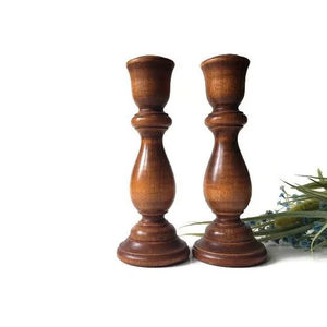 เชิงเทียนไม้ดีไซน์แบบชนบทที่มีลวดลายสวยงามทำด้วยมือทนทานสำหรับห้องสไตล์วินเทจขวดโหลใส่เทียนที่ไม่เหมือนใคร - Product Image 1