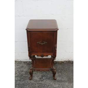 Elegant Victorian <b>Mahogany</b> <b>Bedside</b> Nightstand Exquisite Hand-Carved Bedroom Furniture with Storage Accent <b>Table</b> for Your Bedroom - Product Image 2