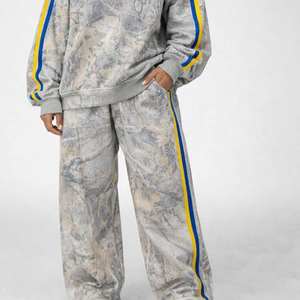 Survêtements camouflage personnalisés pour femmes de haute qualité, streetwear, camouflage Y2K, survêtement personnalisé avec logo, lourd 450 GSM, USA - Product Image 2