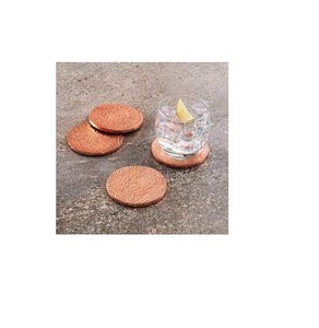 Sous-verres en laiton massif martelé faits à la main pour boissons décorations de table couleur cuivre brillant poli pas cher prix - Product Image 4