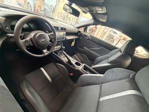 Toyota GR86 Coupé 2D Usado 2025 - Product Image 4