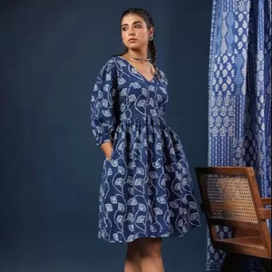 ชุดเดรสสั้นผ้าคอตตอนแบบสั้นสไตล์อินเดียพิมพ์ลายดอกไม้ชุดปาร์ตี้วันเกิดสำหรับเด็กผู้หญิงระบายอากาศได้โรแมนติกของขวัญฤดูร้อน - Product Image 1