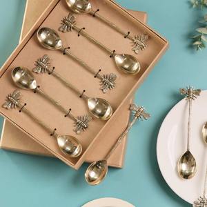 Juego de cubiertos único de acero inoxidable y latón con mango decorativo para la decoración del comedor del hotel en casa - Product Image 2