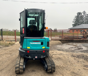 Excavatrice Sunward SWE u25f utilisée pour la construction routière, avec mini-excavatrice, pelle et chargeuse, à vendre - Product Image 5