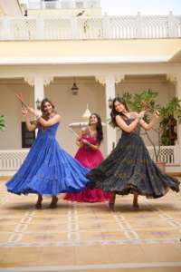 2024ฤดูร้อนแฟชั่นใหม่เสื้อผ้าทอยาวถึงพื้นสำหรับเด็กผู้หญิงขนาดใหญ่พิเศษพิมพ์ลาย Georgette bandhani สำหรับงานแต่งงานชายหาดทางการ - Product Image 6