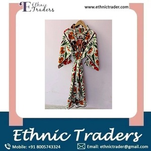 Nouvelle collection exclusive de robes kimono japonaises de luxe pour femmes 100% coton taille naturelle pour les mariages et les fêtes - Product Image 6