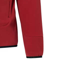 เสื้อแจ็คเก็ตขนแกะผสมผ้าฟลีซแบบขนหนาสำหรับผู้ชาย |   เสื้อคลุมกันหนาวแบบไม่มีฮู้ด น้ำหนัก 240 กรัม ลายปัก |   ชิ้นส่วนด้านหน้า OEM ที่ออกแบบอย่างแม่นยำ - Product Image 6