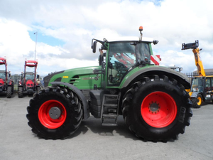 Livraison rapide, vente en gros de tracteurs Fendt 300 Vario 4WD 70HP pour pompe à moteur, machines agricoles à haute productivité, qualité supérieure - Product Image 3