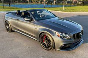 Listes d'enchères de Cabriolets AMG C63 S d'occasion 2022, automatiques, en bon état, prêts à être expédiés - Product Image 6