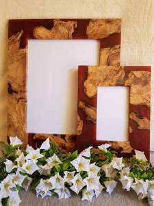 Mother of <b>Pearl</b> Customizable <b>Photo</b> <b>Frame</b> with Elegant Handcrafted Shell Border and Customized Logo for Modern Home Interiors - Product Image 4