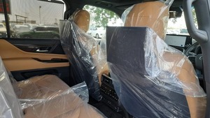 LISTO PARA ENVIAR: LEXUS LX500D DIÉSEL SPORTS 2024 CON VOLANTE A LA DERECHA - Product Image 5