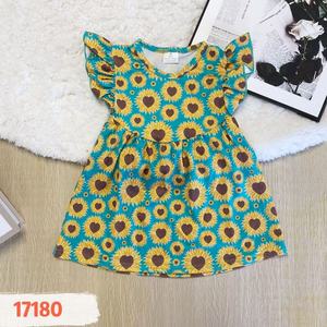 فستان صيفي بالجملة للفتيات الصغيرات بتصميم عيد الحب مع طباعة وقصة أنيقة وأكمام قصيرة طائرة للأطفال الرضع - Product Image 2