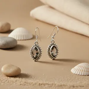 Pendientes Colgantes de Cuarzo Ahumado en Oro de 18K y Plata 925 para Mujer, con Perla de Agua Dulce y Amatista como Piedra Principal - Product Image 1
