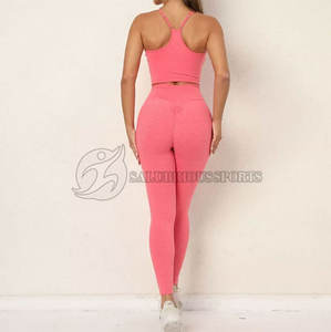 Vêtements de sport pour femmes ensemble de Yoga sangle réglable rembourré débardeur & Scrunch bout à bout Legging soutien-gorge motif solide grande taille Fitness vêtements de Yoga - Product Image 5