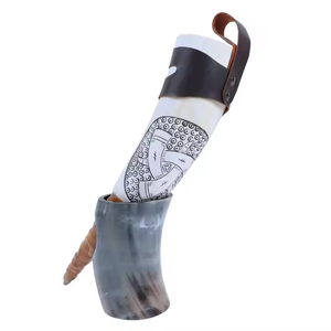 Corne à boire artisanale naturelle 12 pouces accessoires de bar avec support en corne couverture en cuir marron corne de Viking à boire - Product Image 5