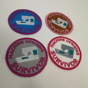 Petite machine à broder personnalisée Badges Logo Patch Tridimensionnel Broderie Patch Fleur Sergé Tissu Adhésif Merrow Bordure - Product Image 6