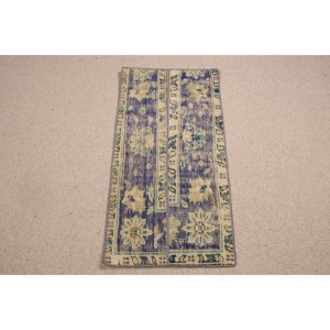 Alfombra Vintage, Alfombra Turca Pequeña de 1.5x3.1 pies, Alfombra Floral Azul y Blanca - Product Image 1