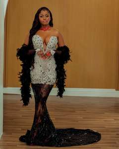 Dirac de seda rosa pastel con intrincados diseños de bordes cosidos a mano Elegante Opción de talla grande con bordado intrincado - Product Image 4