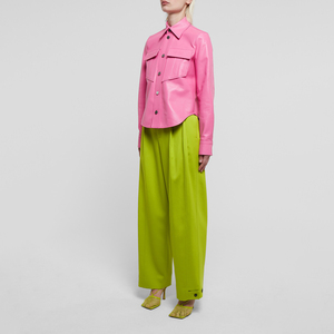 Dernière mode de robe chemise en cuir pour femme couleur rose finition brillante avec bouton à l'avant tenue décontractée élégante pour la fête ou la soirée - Product Image 5