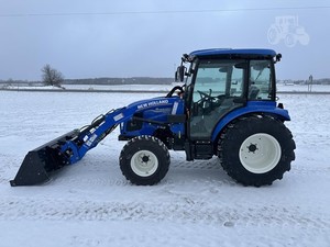 2024 NEW HOLLAND BOOMER 55 | Tractor agrícola de segunda mano New Holland 175HP bien mantenido a la venta - Product Image 2