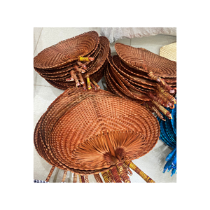 Abanico de Mano de Bambú Más Vendido para Uso Tradicional y Decorativo - Product Image 5