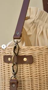 Bolso redondo de ratán con forro de algodón - Product Image 2