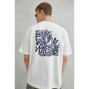 Blanca camiseta "In The ถิ่นทุรกันดาร" ผ้าคอตตอน100% ขนาดใหญ่ใส่ได้ทั้งชายและหญิงด้วยเสื้อยืดของผู้ชายที่มีข้อความแบบนามธรรมและโค้งรูปกระบองเพชร - Product Image 3