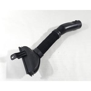TUBO DE ADMISIÓN DEL FILTRO DE AIRE PEUGEOT 208 Serie 9833418380 HN09 Híbrido 1200 (19>) - Product Image 1