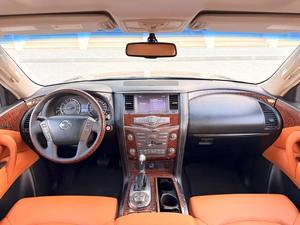 GRAN OFERTA 2017 NI-SS-AN PA-TR-OL S-E PLA-TIN-UM, TRANSMISIÓN AUTOMÁTICA, 8 CILINDROS, ASIENTOS DE CUERO - Product Image 3