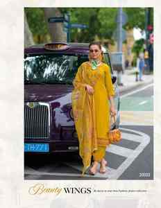 เครื่องแต่งกายดีไซน์สวยสำหรับผู้หญิงกางเกงเคอร์ติผ้าไหมมิลานและผ้าโปร่งพิมพ์ลาย - Product Image 4