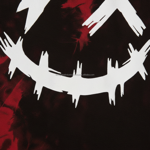 T-shirt tie-dye rouge et noir pour homme, motif visage souriant brodé style punk, coupe oversize, streetwear grunge, en coton, logo personnalisé OEM - Product Image 4