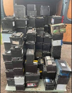 Déchets de batteries au plomb déchargées de qualité supérieure, 99 % de Pb, déchets de plaques de batteries au plomb, modèle Colorado QKOLFG - Product Image 3
