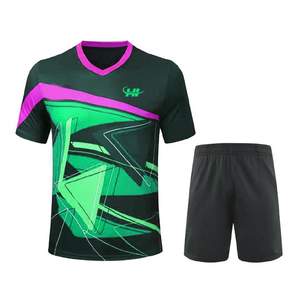 Conjunto de Uniforme de Tenis Transpirable de Poliéster Cómodo con Corte Atlético, Logotipo Personalizado, Servicio OEM para Práctica y Juego Profesional - Product Image 1