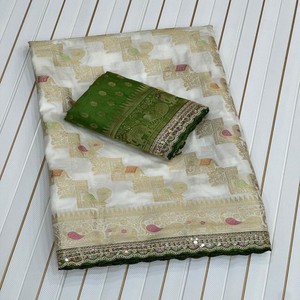 Sari en soie Dola VASTRA COTTAGE avec tissage Meenakari Zari, pallu brodé, bordure en cordon de séquence avec blouse contrastée - Product Image 3