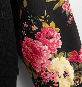 Heavyweight <b>Vintage</b> <b>Oversize</b> <b>Sweatshirt</b> Casual 3D Floral Decoration Black Neck Full Sleeve Stylish Fashionable for Winter - Product Image 4