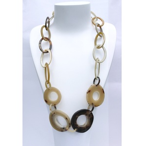 สร้อยคอโซ่ฮอร์นธรรมชาติโทนสีเอิร์ธโทนสำหรับผู้หญิงเครื่องประดับแบบโซ่รูปเขาควายแท้เครื่องประดับแฟชั่น - Product Image 1